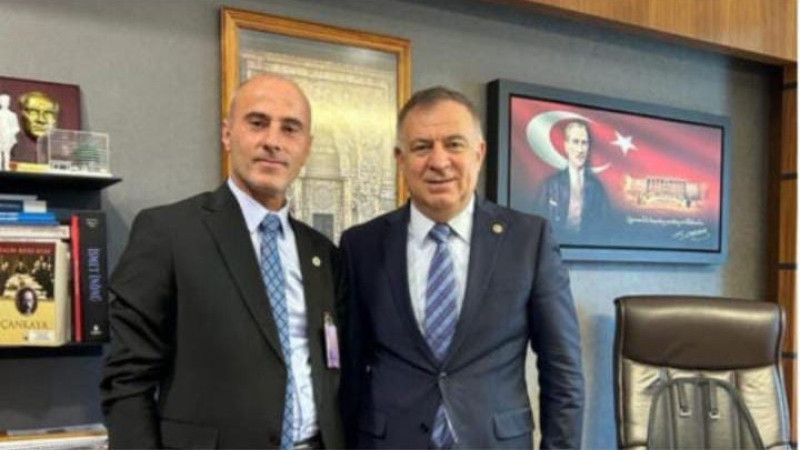 Hacı Dursun Yaşaroğlu Gökan Zeybek’in danışmanı oldu
