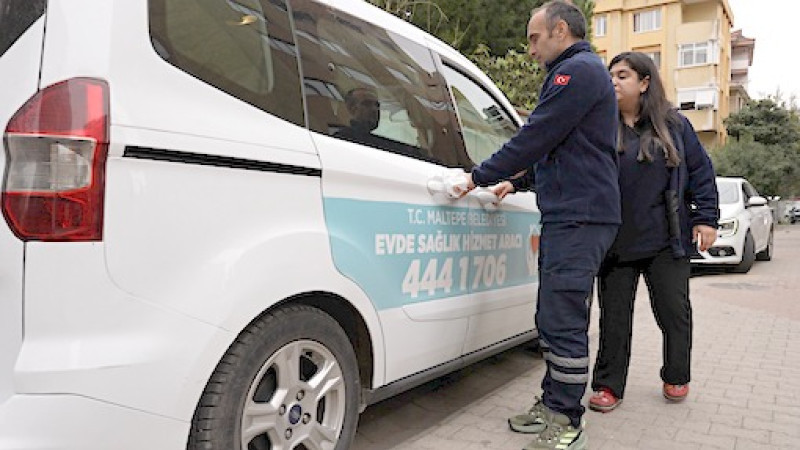 Maltepe Belediyesi sağlığı evlere götürüyor