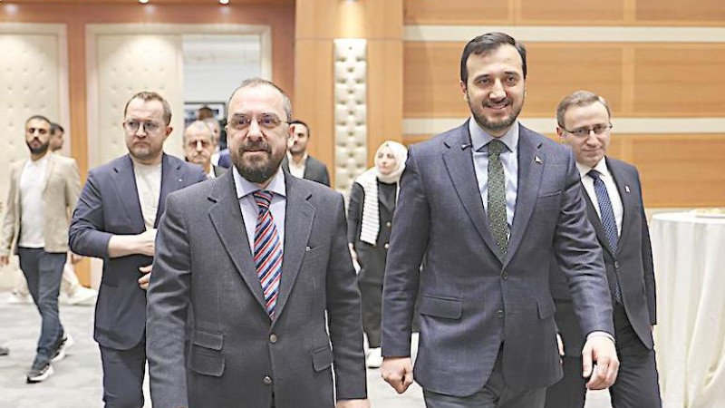 AK Parti İstanbul’dan Dijital Medya ve İletişim Eğitimi