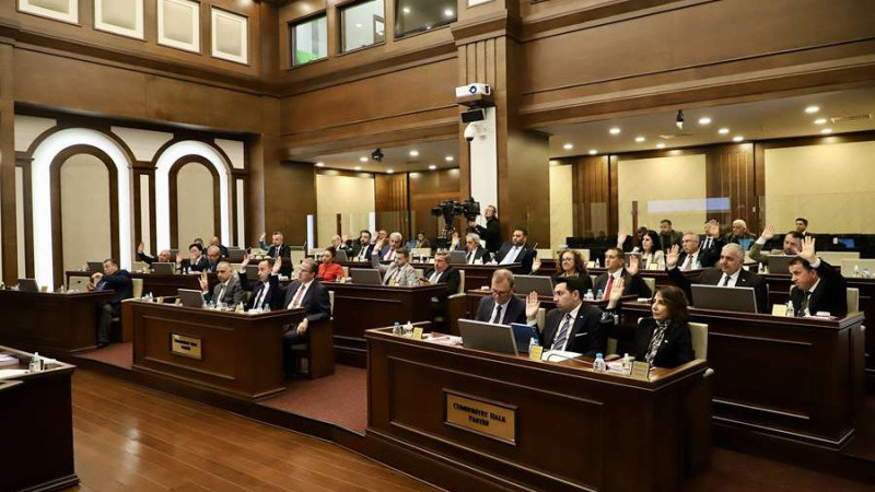 Sitelere deprem konteyneri, villalara leylek yuvası 