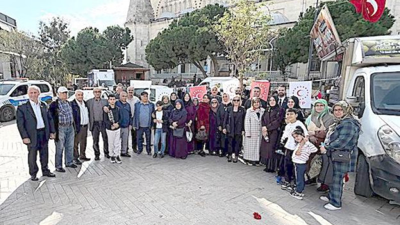 Bağımsız Türkiye Partisi  Maltepe’de lokma dağıttı