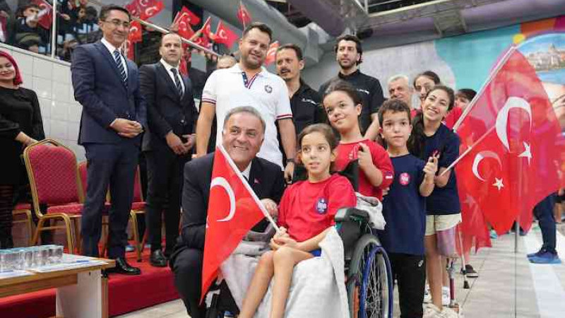 Engelliler Kulaçları Eşitlik İçin Attı